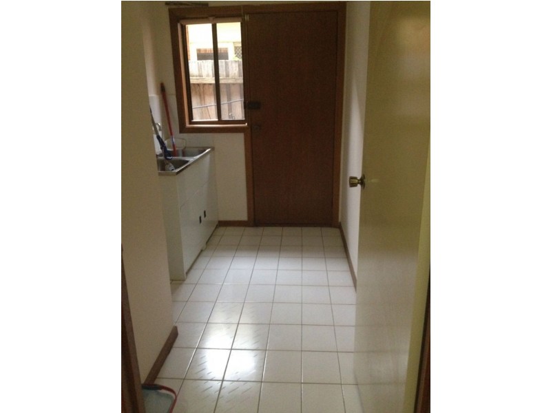 2/20 Black Street, Oakleigh East VIC 3166