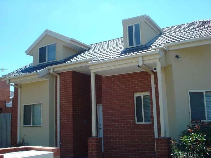 1/17 Dennis St, Clayton VIC 3168