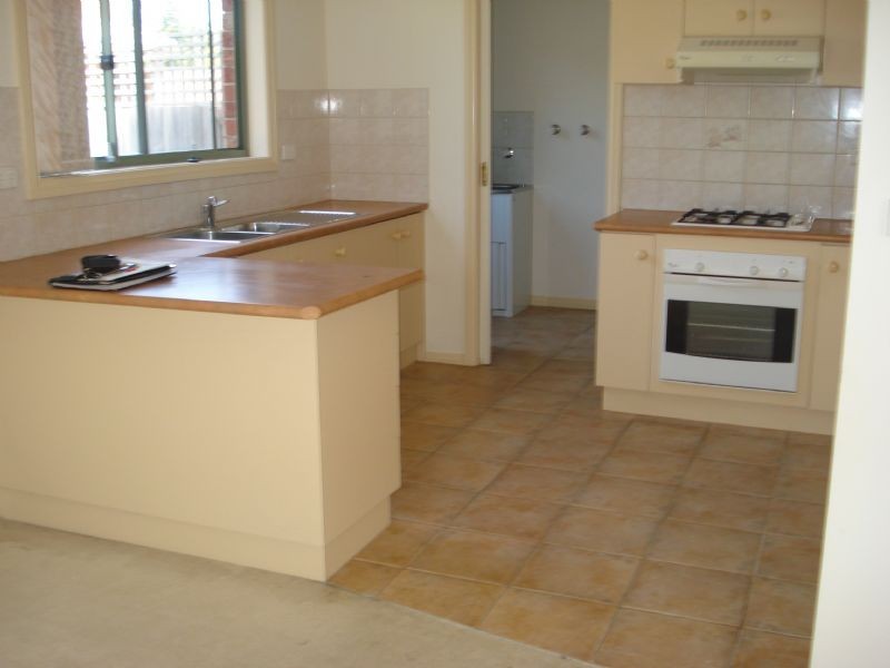 3/20 Dover Street, Oakleigh East VIC 3166