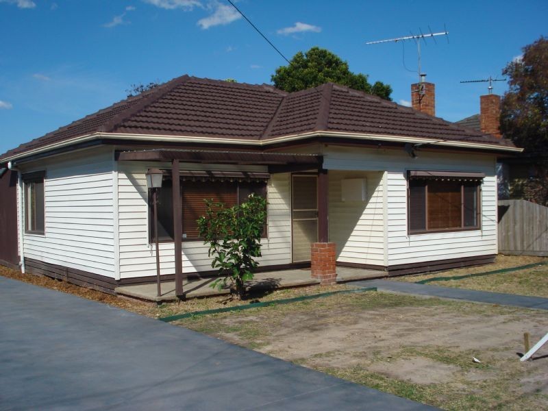 1/48 Ormond Road, Clayton VIC 3168