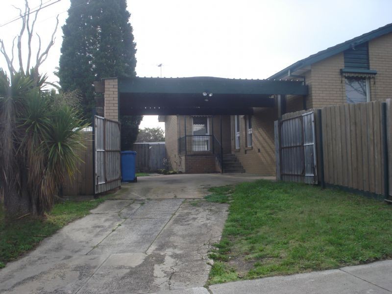 17 Eagle Drive, Noble Park North VIC 3174