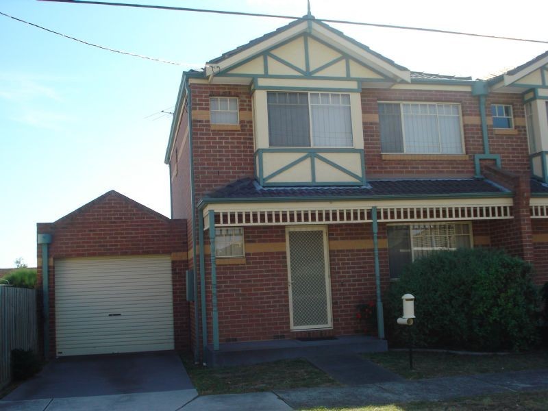 23 McBean Street, Clayton VIC 3168