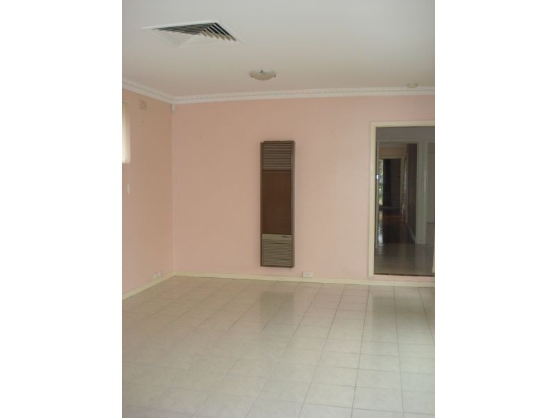 32 Ireland Road, Clayton South VIC 3169