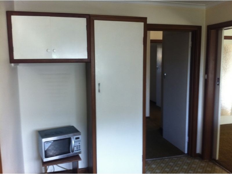 43 Main Road, Clayton South VIC 3169