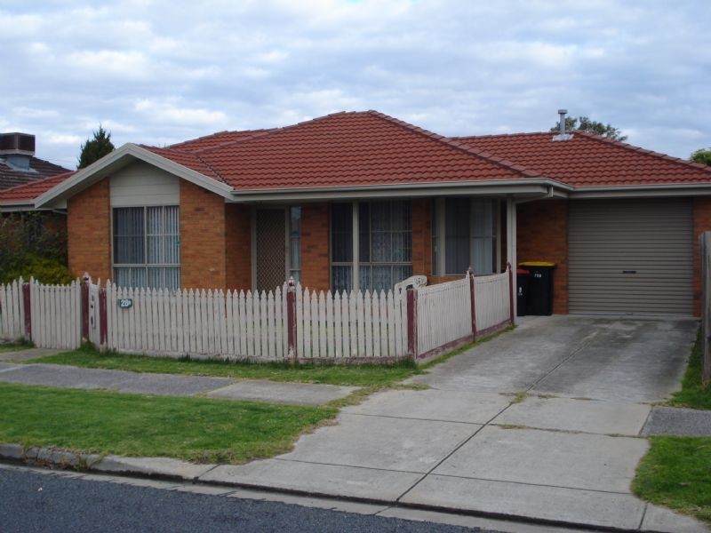 28B  Frank Avenue, Clayton South VIC 3169