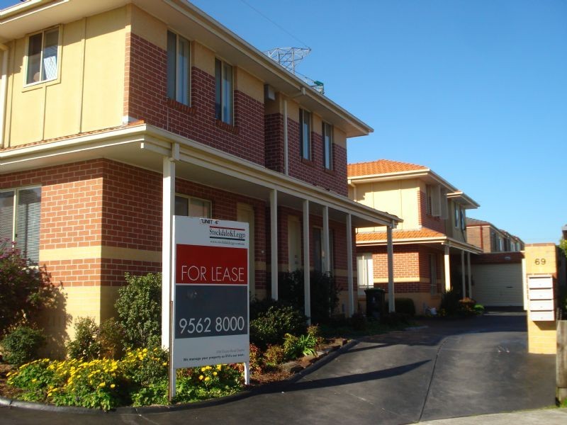 4/69 Schneider Crescent, Clarinda VIC 3169