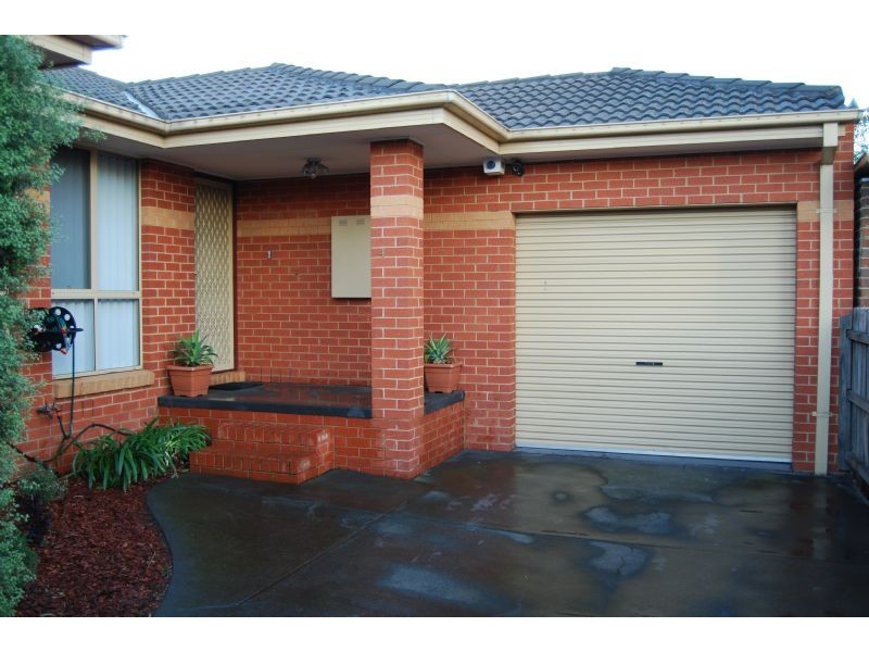 4/20 Burton Avenue, Clayton VIC 3168