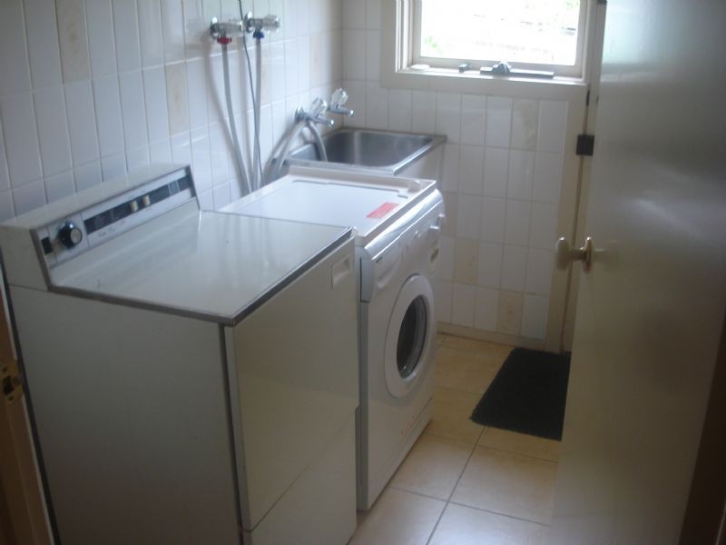 11 Miranda Close, Clayton South VIC 3169