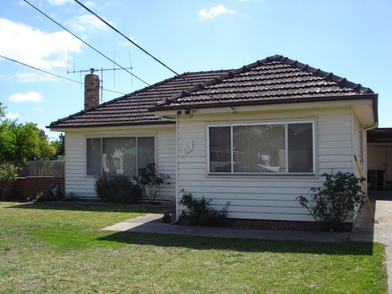 35 Ormond Road, Clayton VIC 3168