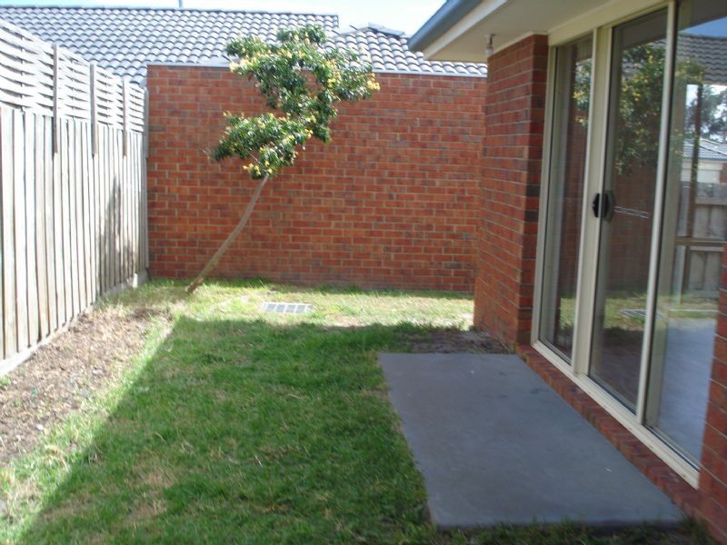 3/41-49 Tully Road, Clayton South VIC 3169