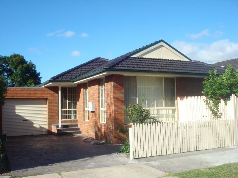 2/23 Springs Road, Clarinda VIC 3169