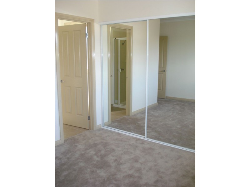 1/27 Francis Street, Clayton VIC 3168