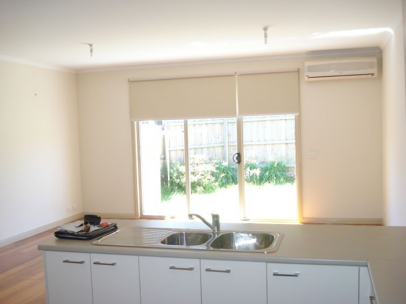 1/27 Francis Street, Clayton VIC 3168