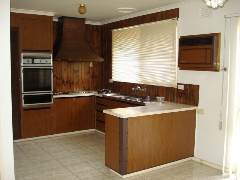 3 Watton Close, Clayton South VIC 3169