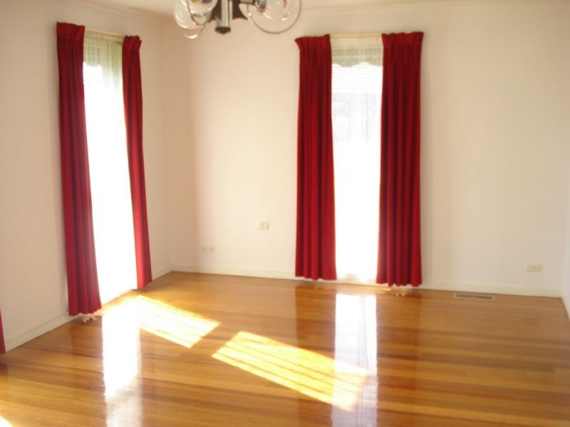 3 Watton Close, Clayton South VIC 3169