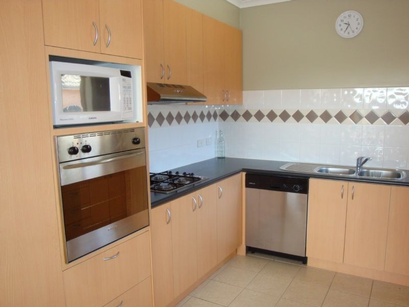 2/18 Elder St, Clarinda VIC 3169