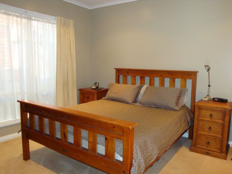 2/18 Elder St, Clarinda VIC 3169