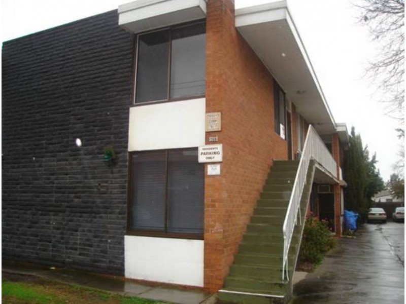 2/785 Warrigal Road, Bentleigh East VIC 3165