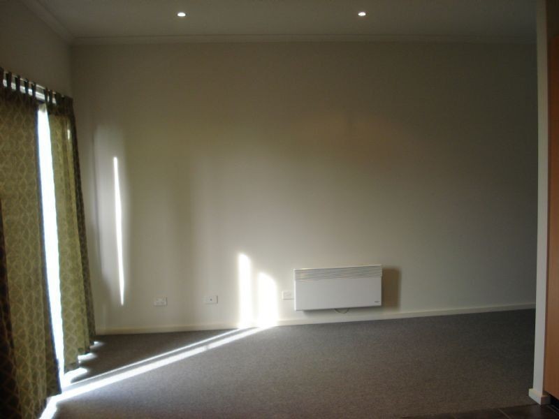 30/1 EUCALYPTUS MEWS, Clayton VIC 3168