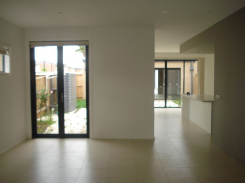 54 Botanic Drive, Clayton South VIC 3169