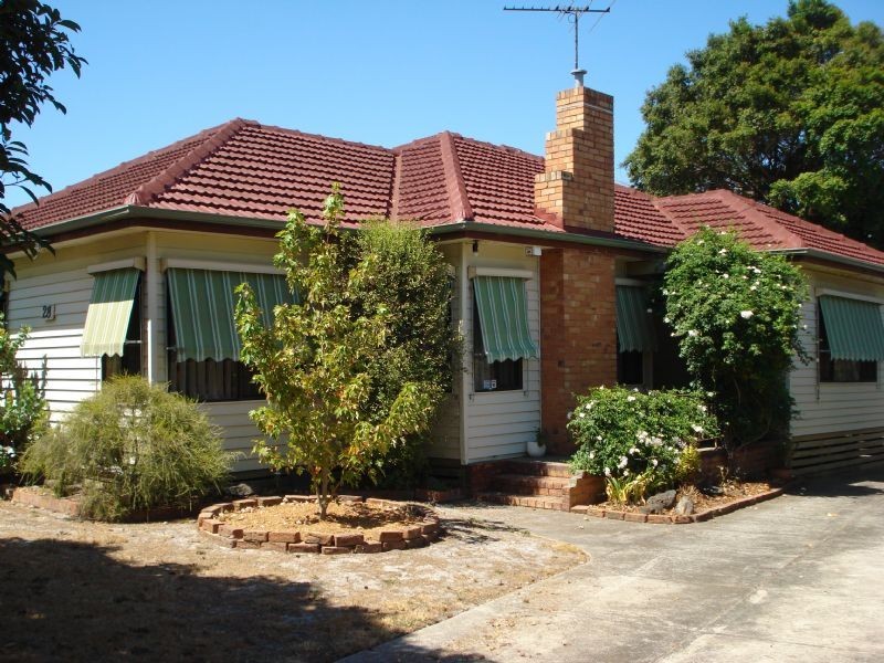 28 LANARK STREET, Clayton South VIC 3169