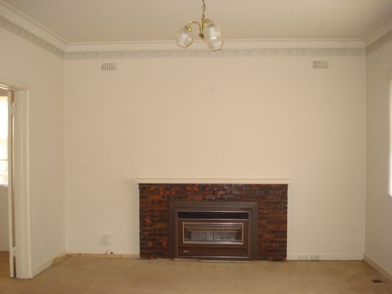 11 Banksia Street, Clayton VIC 3168