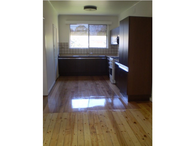 29 Warland Road, Hampton East VIC 3188