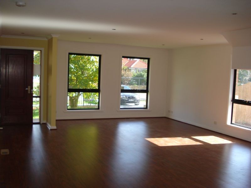 1/34 Harlington Street, Clayton VIC 3168