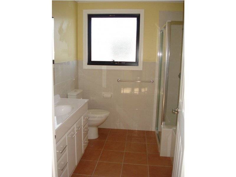 1/34 Harlington Street, Clayton VIC 3168