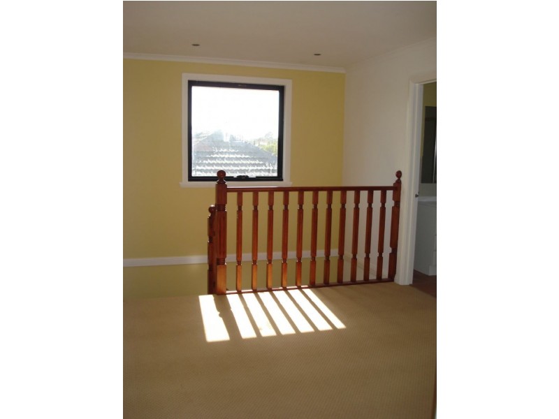 1/34 Harlington Street, Clayton VIC 3168