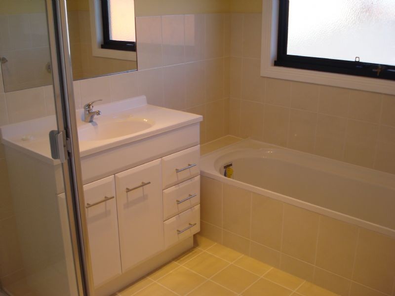 2/34 Harlington Street, Clayton VIC 3168