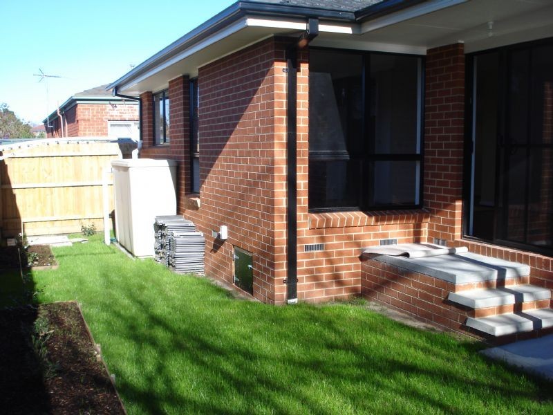 2/34 Harlington Street, Clayton VIC 3168