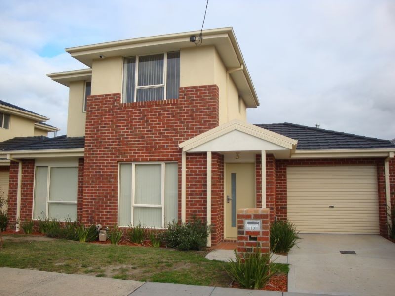 18 Dooga Street, Clayton VIC 3168