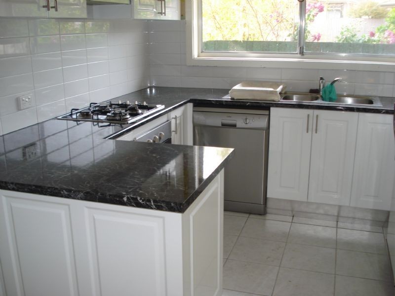 24 Simon Street, Clayton South VIC 3169