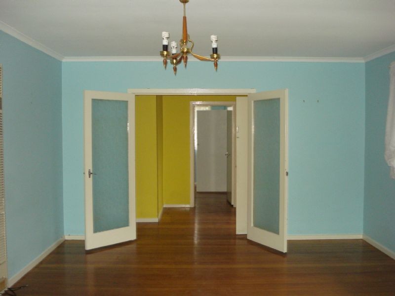 24 Simon Street, Clayton South VIC 3169