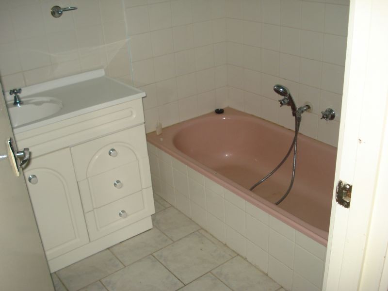 24 Simon Street, Clayton South VIC 3169