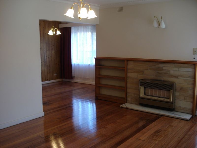 12 NEWPORT ROAD, Clayton South VIC 3169