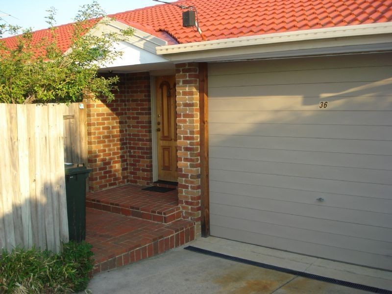 36 Francis Street, Clayton VIC 3168