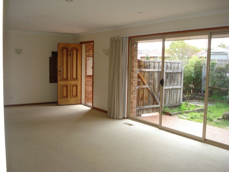36 Francis Street, Clayton VIC 3168