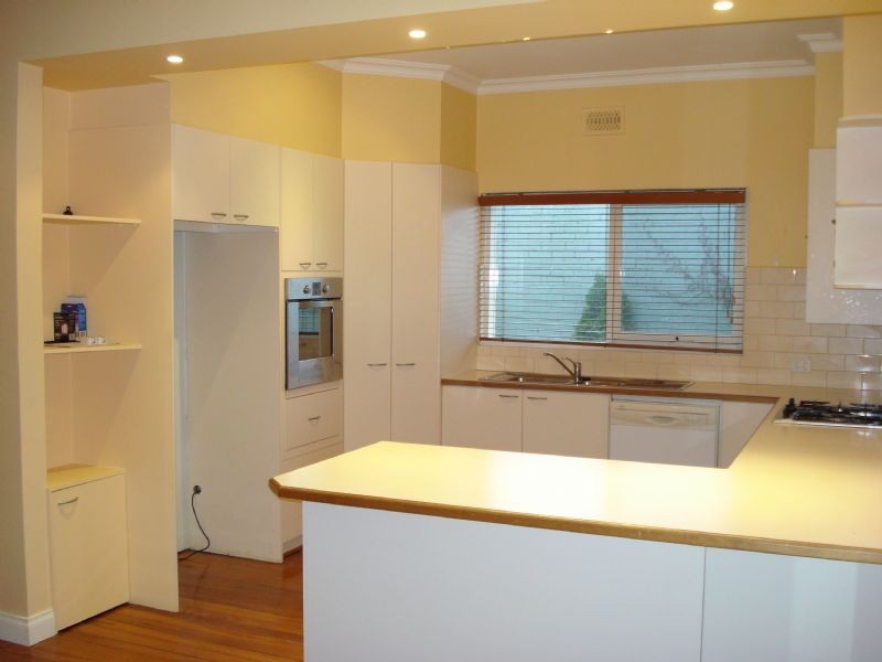 1/13 Huntingdon Road, Bentleigh East VIC 3165