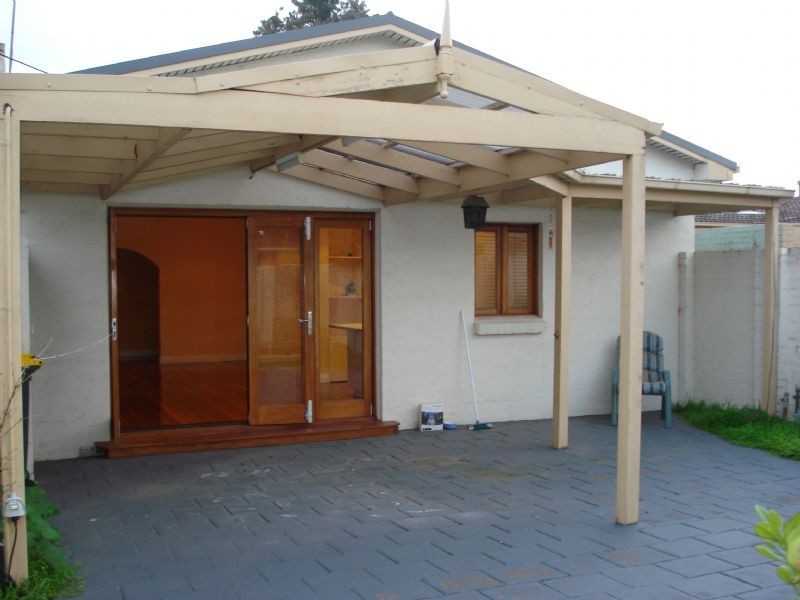 1/13 Huntingdon Road, Bentleigh East VIC 3165