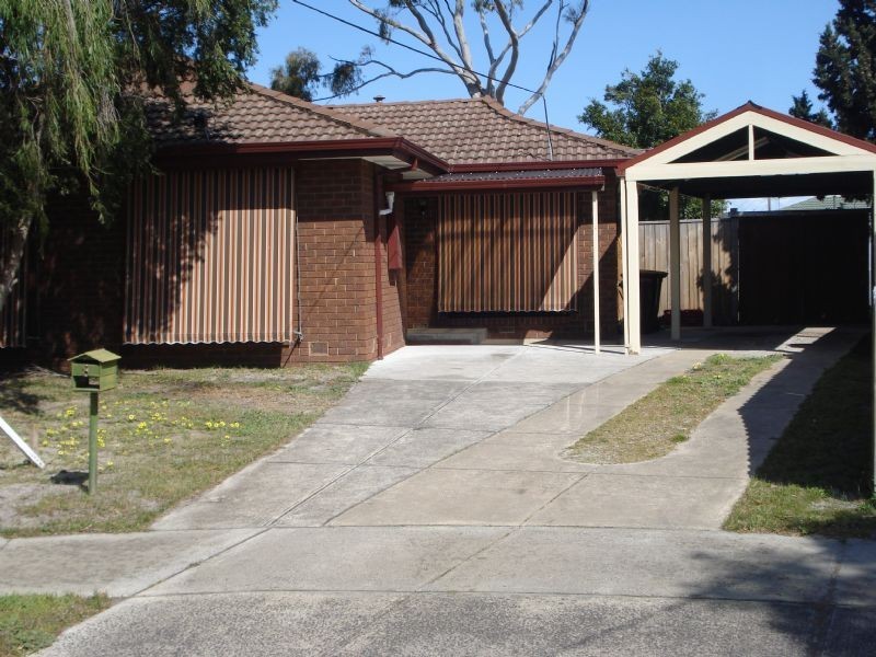 8 Rosewall Place, Clayton South VIC 3169
