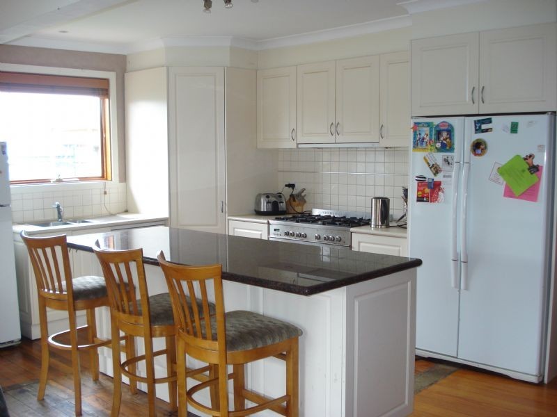 32 Bevan Avenue, Clayton South VIC 3169