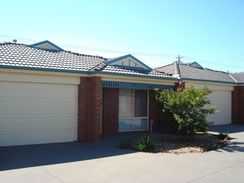 10/41-49 Tully Road, Clayton South VIC 3169