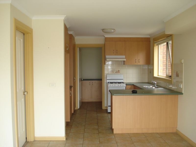 2/6 Irwin Street, Clayton VIC 3168