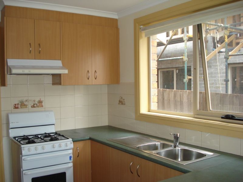 2/6 Irwin Street, Clayton VIC 3168