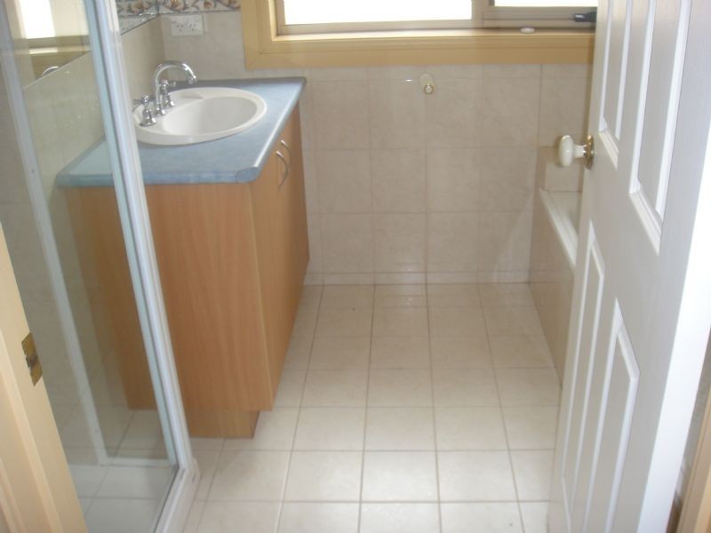 2/6 Irwin Street, Clayton VIC 3168