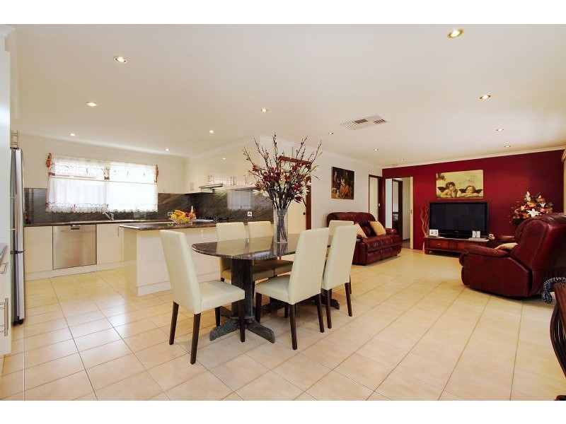 10 Bradley Court, Clarinda VIC 3169