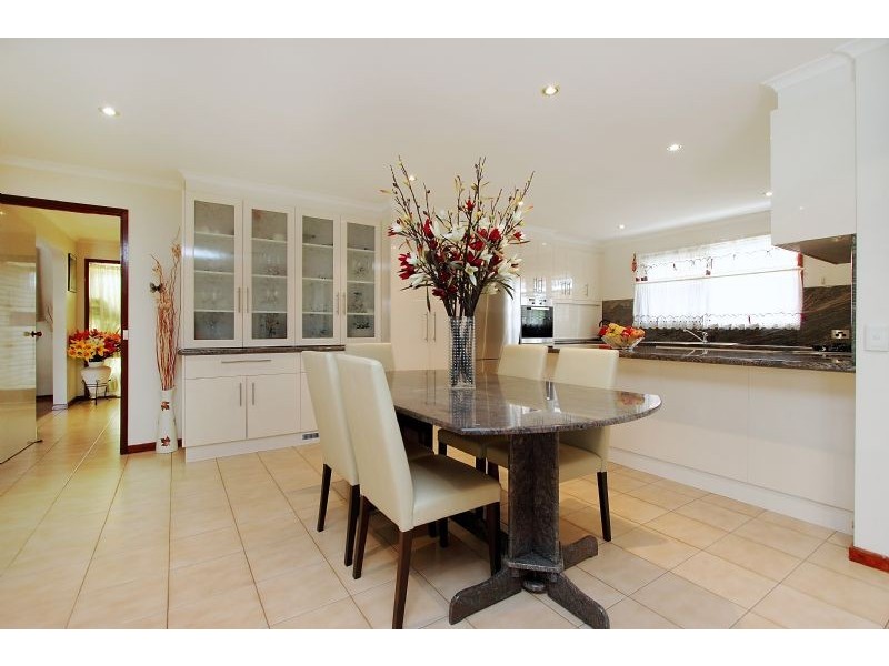 10 Bradley Court, Clarinda VIC 3169