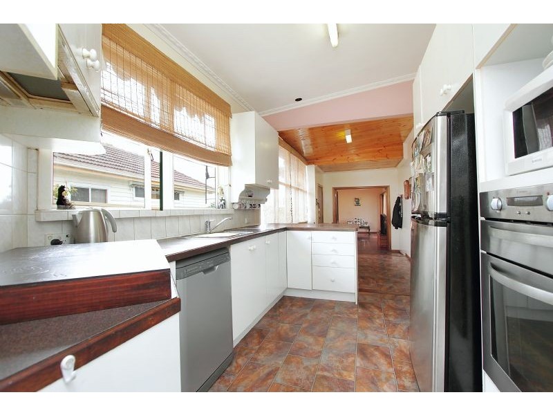 52 View Street, Clayton VIC 3168